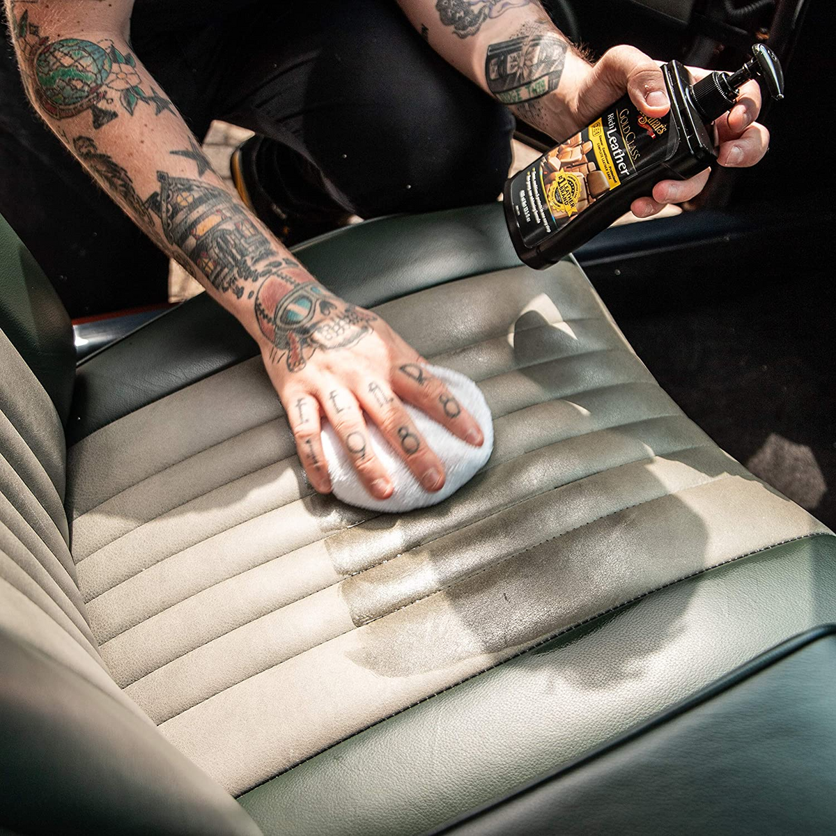 Meguiars Gold Class Rich Leather Cleaner & Conditioner 400ml - image 3