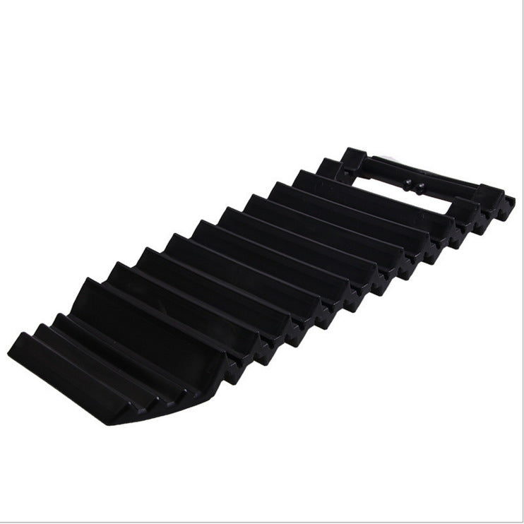 Universal Tyre Anti-Skid Snow Chains - image 2