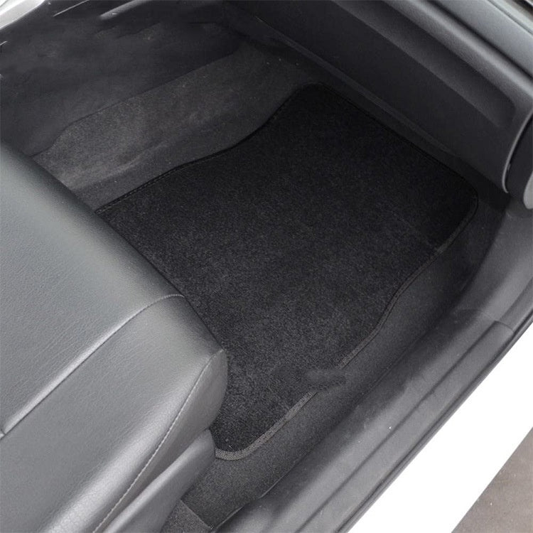 Universal car floor mats, velvet, 4-piece set – fitted in rear footwell of a car