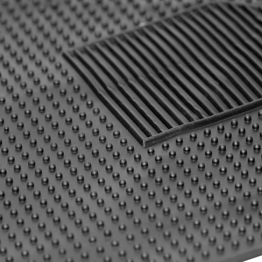 Single Rectangular Rubber Car Mat - image 2